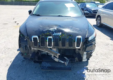 2018 Jeep Cherokee Latitude Plus Fwd из США, поврежденный, VIN 1C4PJLLBXJD510795